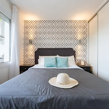 Bonanza Deluxe - Easy Walk To Beach, Marina And Shops Apartment *
