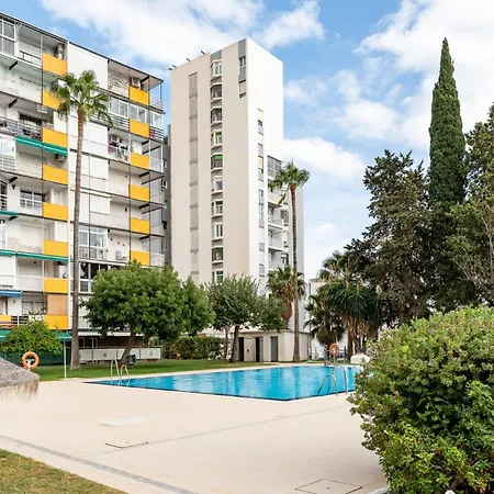 Bonanza Deluxe - Easy Walk To Beach, Marina And Shops Apartment Benalmadena